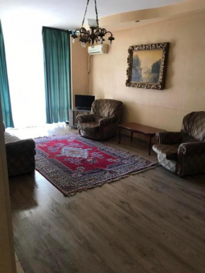Apartment near Metro Isani